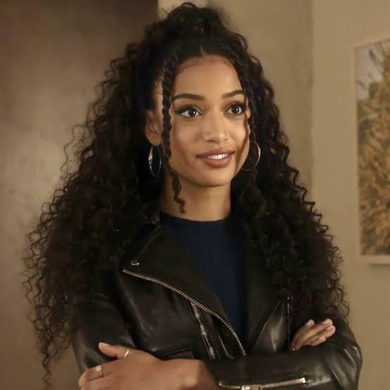 #AllAmerican: Samantha Logan retornar para a 7ª temporada como não fixa, irá aparecer no 2º episódio da próxima temporada.