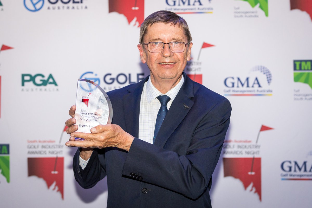 Congratulations to Barry Linke, who was presented with the 'SA Service to the Industry Award' at the SA Golf Industry Awards on Saturday night! 🏆Barry retired as General Manager earlier this year, having made an immeasurably positive impact during his 35 year tenure.👏