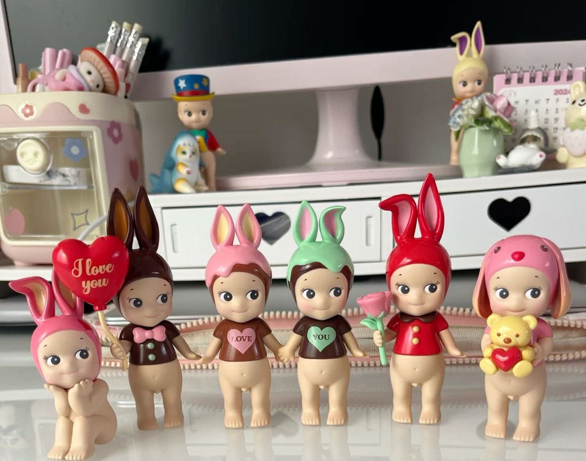 luvforikeu's tweet photo. ⭐️ wtb lfs gift of love gol series sonny angel ⭐️

— prio tingi, if set: w any pink sonny angels 
— not sensi, can take with stains if not super visible
— no to op ‼️

drop offers with price thank u! 🩷 (photo not mine) https://t.co/7oJrE28r3r