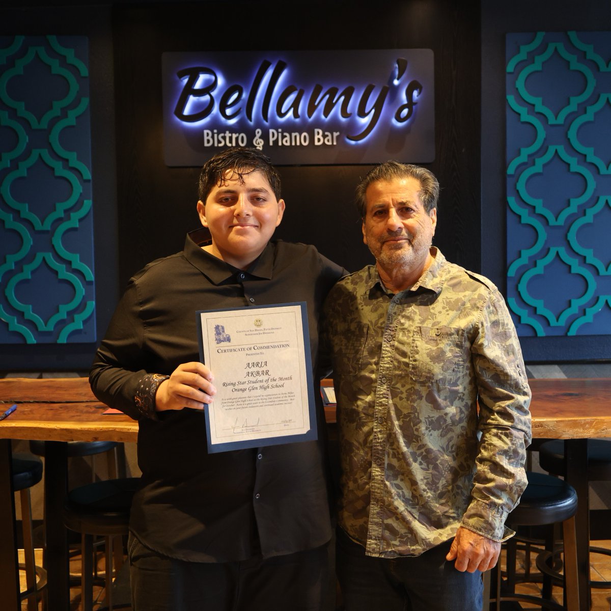 BellamysDining's tweet photo. At Bellamy's, we are deeply honored to support education and our vibrant community. Last week, we proudly hosted "Escondido's Rising Stars," a celebration dedicated to senior high school students who have achieved outstanding academic success despite facing adversity. 🌟 https://t.co/J4dngPz3yP