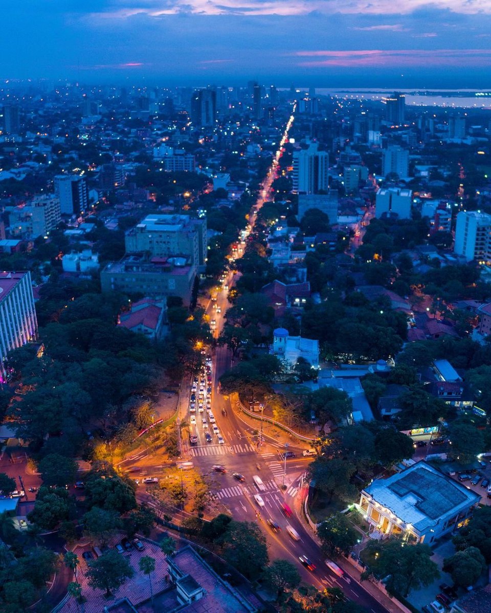 Nivel fácil: ¿Ubicación y año de la foto? 📷