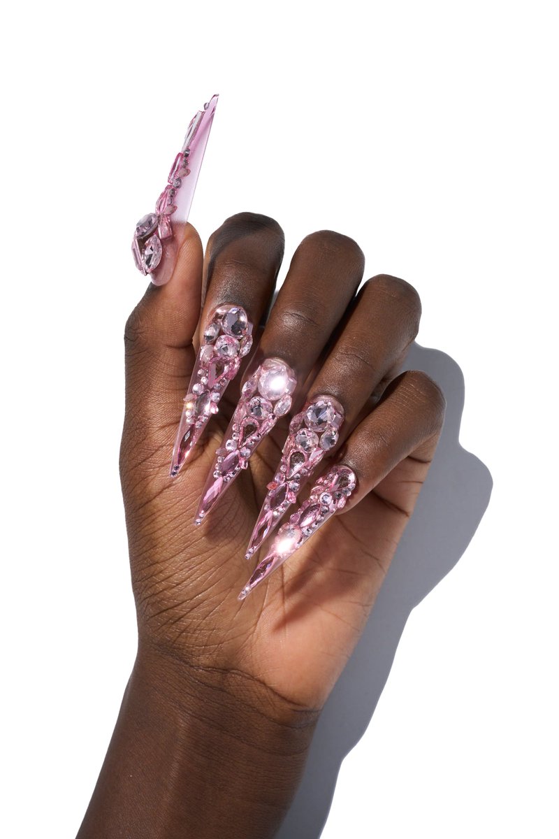 TheProfPearlC's tweet image. #DHL, by #Halloween2024 #Iwantmyorder from pinkfridaynails.com.

Your had them last, #giveithere 🗣🗣🗣 #Now 

i will be "The #pretty Majesty" + prettyEr w/ my #MajestyinStiletto.

GOD 😅 got me gonna present the f🫦ck out of these #baddies once on my hand. 😈😌😇

#PEARL 💋
