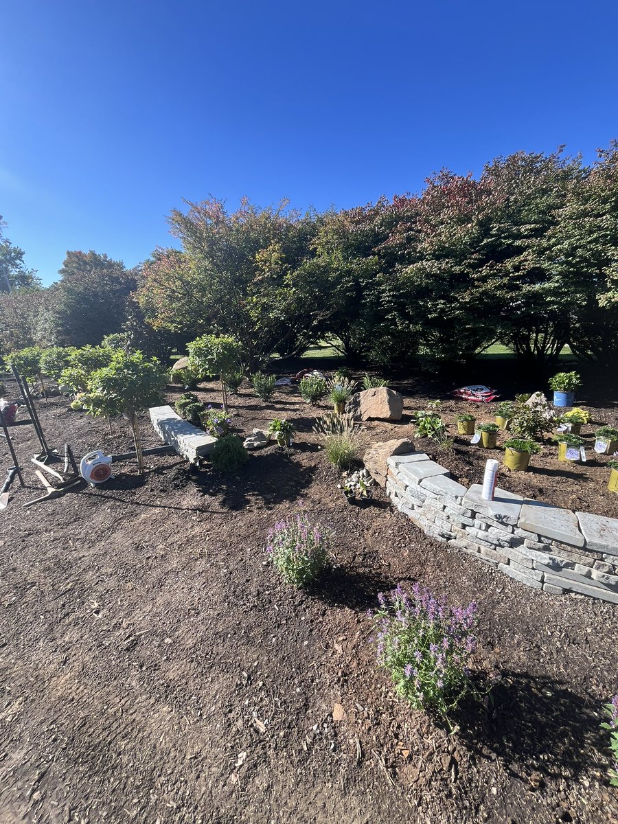 LuLuCountryClub's tweet photo. Improving the front entrance.
@luluccagronomy @DennisPoiesz @RuskJon @hllr6 @dyndagolf
#LuLuCC1912
#RestoringRoss
#Golf
#OffSeasonProjects https://t.co/R96Rc74owp