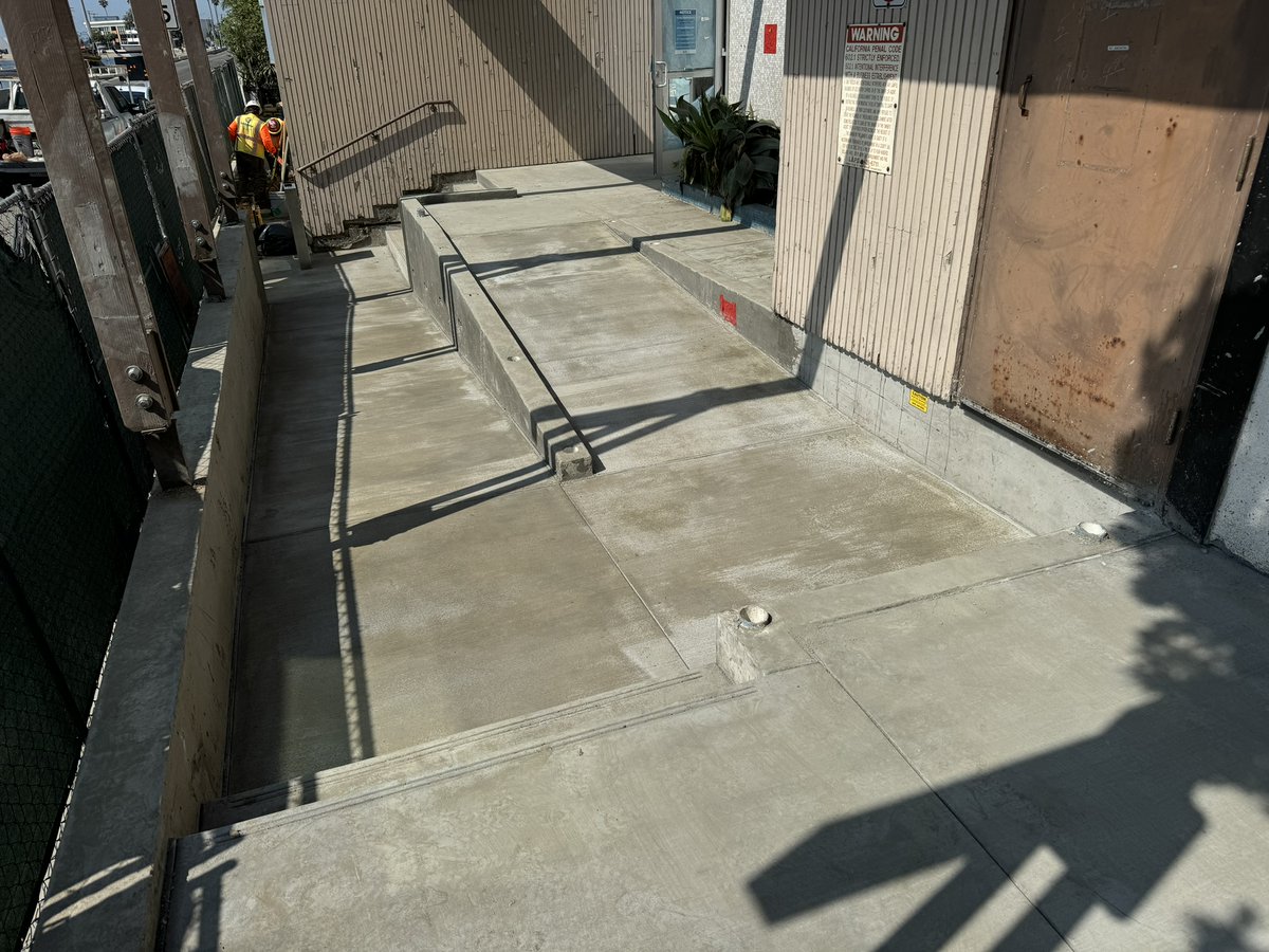 LB Public Works tweet media