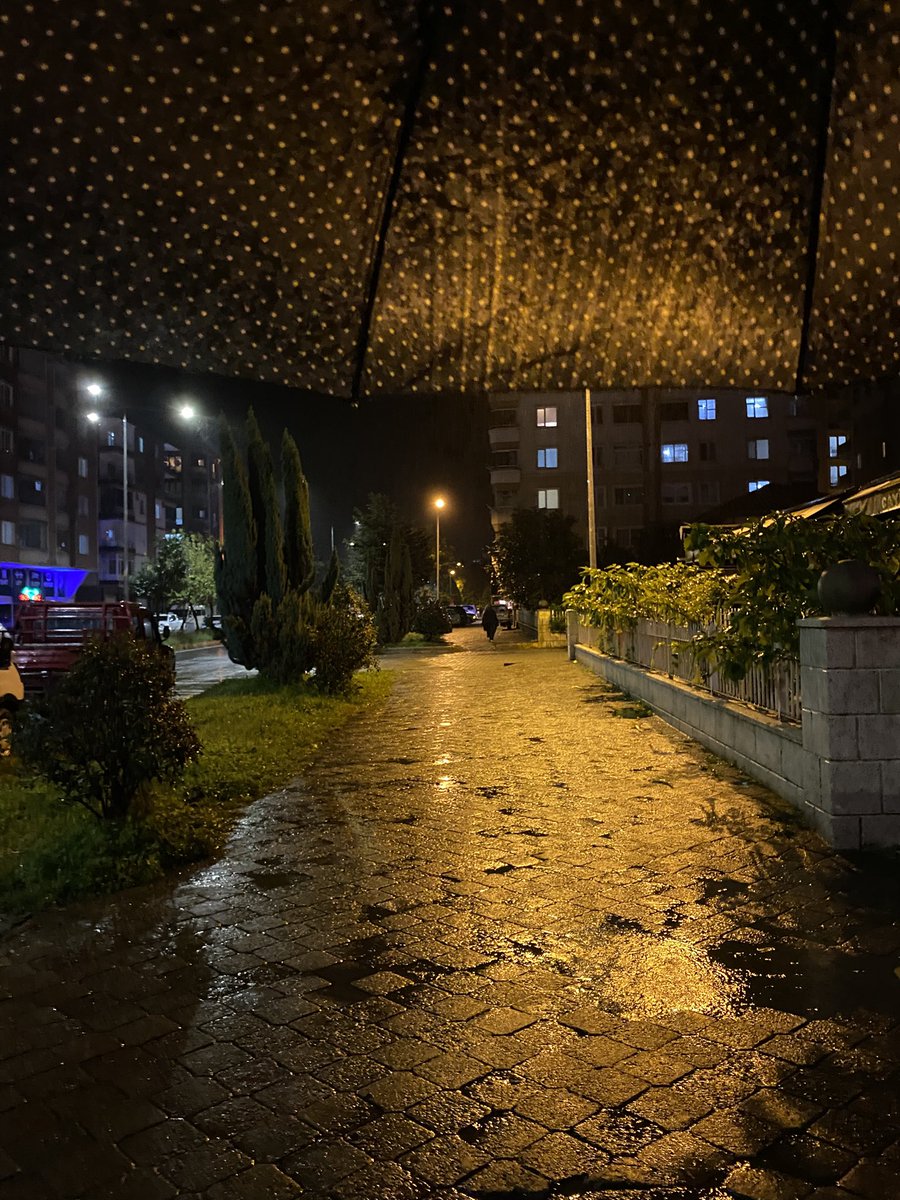 Şemsiye altı hayatlar(Rize)..