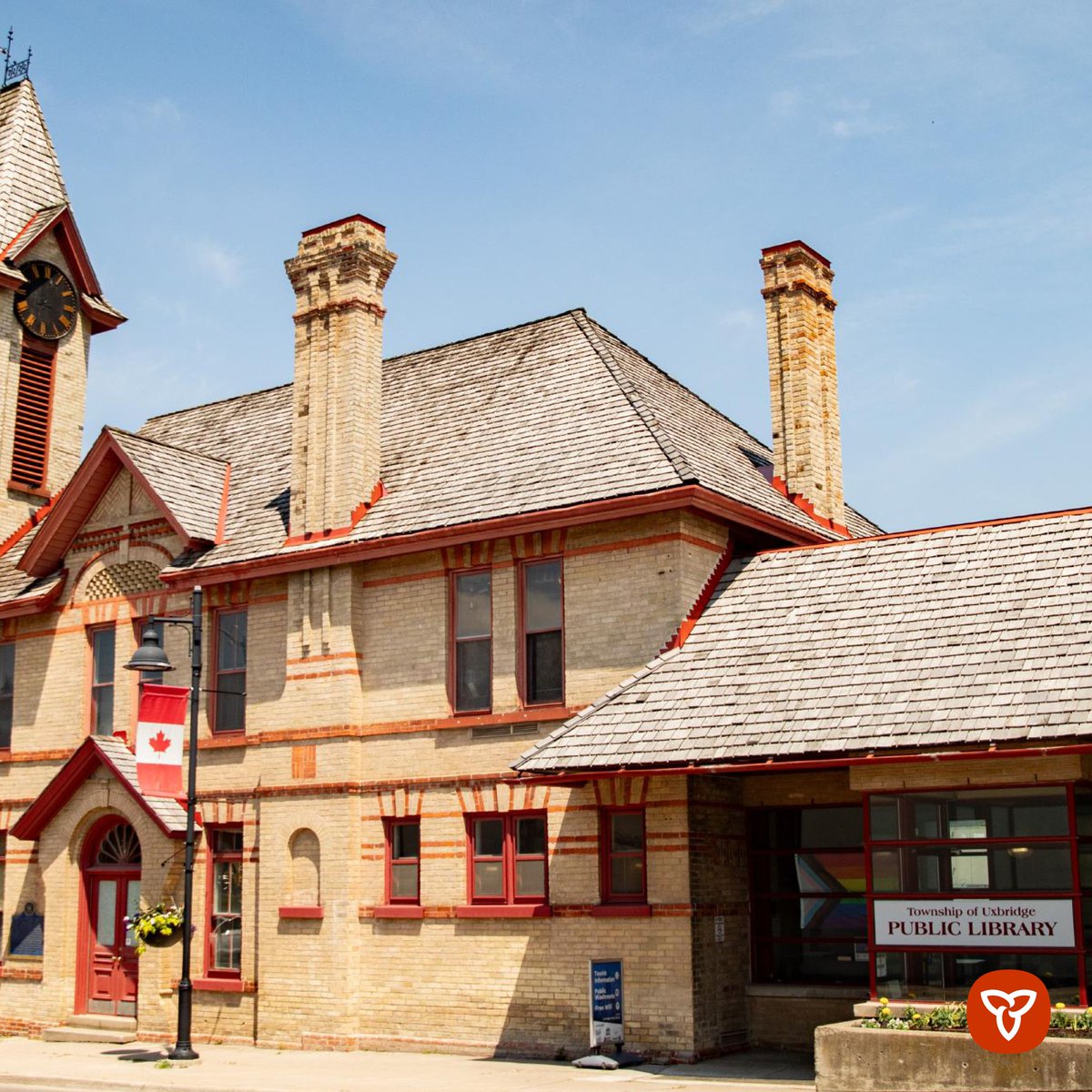 ExploreON's tweet photo. #DYK: Ontario has approximately 260 public library boards serving 413 communities and 37 First nation public libraries.

Our government is proud to support public libraries across the province. Visit your local library today!

#LibrariesForLife #OntarioPublicLibraryWeek https://t.co/l4Z6eHpMhf