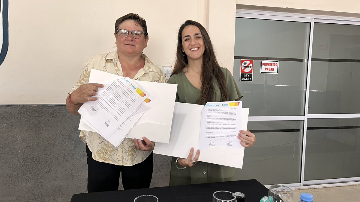 saludmentaladic's tweet photo. 🙌Inauguramos dos nuevos centros #RAAC en la provincia🙌

✔️Se trata de los centros preventivos de Ana Zumarán y Alto Alegre. De este modo, ya son 12 dispositivos ubicados en el departamento Unión. https://t.co/Hzjv1Soxx4
