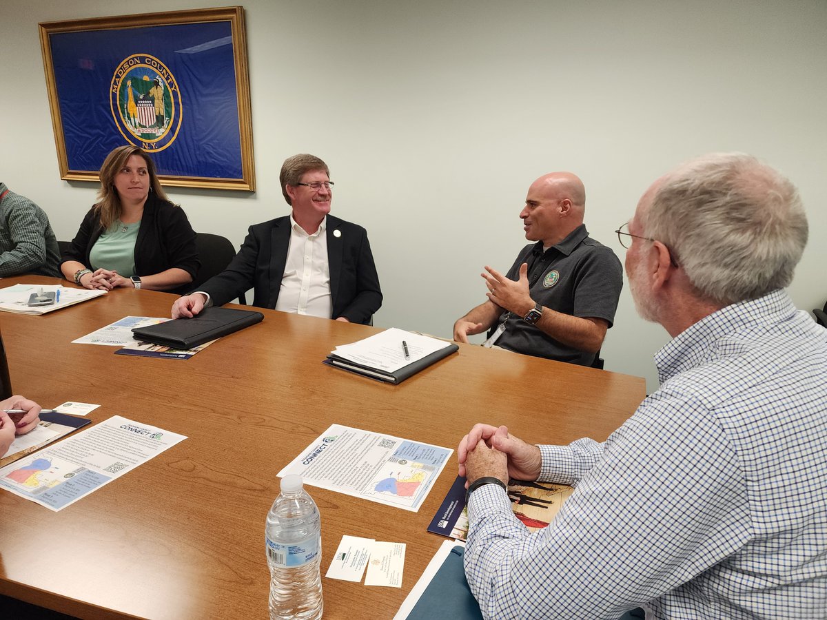 RD_NewYork tweet media