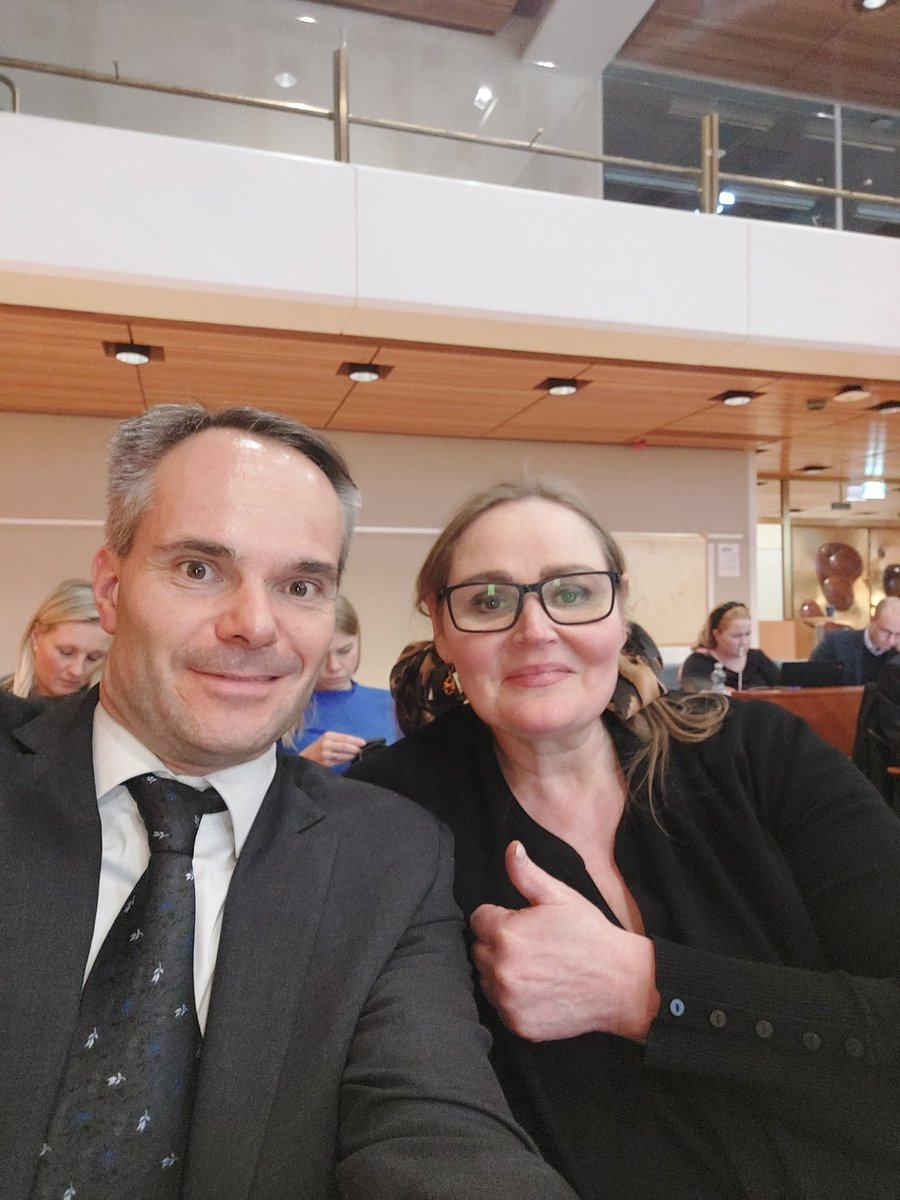 VeeraRuoho's tweet photo. @KaiMykkanen kj ksi @EspooEsbo, @Vuornos edariin poliisikollegaani lainaten " noilla viiksillä suoraan puhemieheksi". Kh pj @mervikatainen oli myös erinomainen ehdokkaamme. Espoo hyvissä käsissä. https://t.co/lkV7ftVRuM