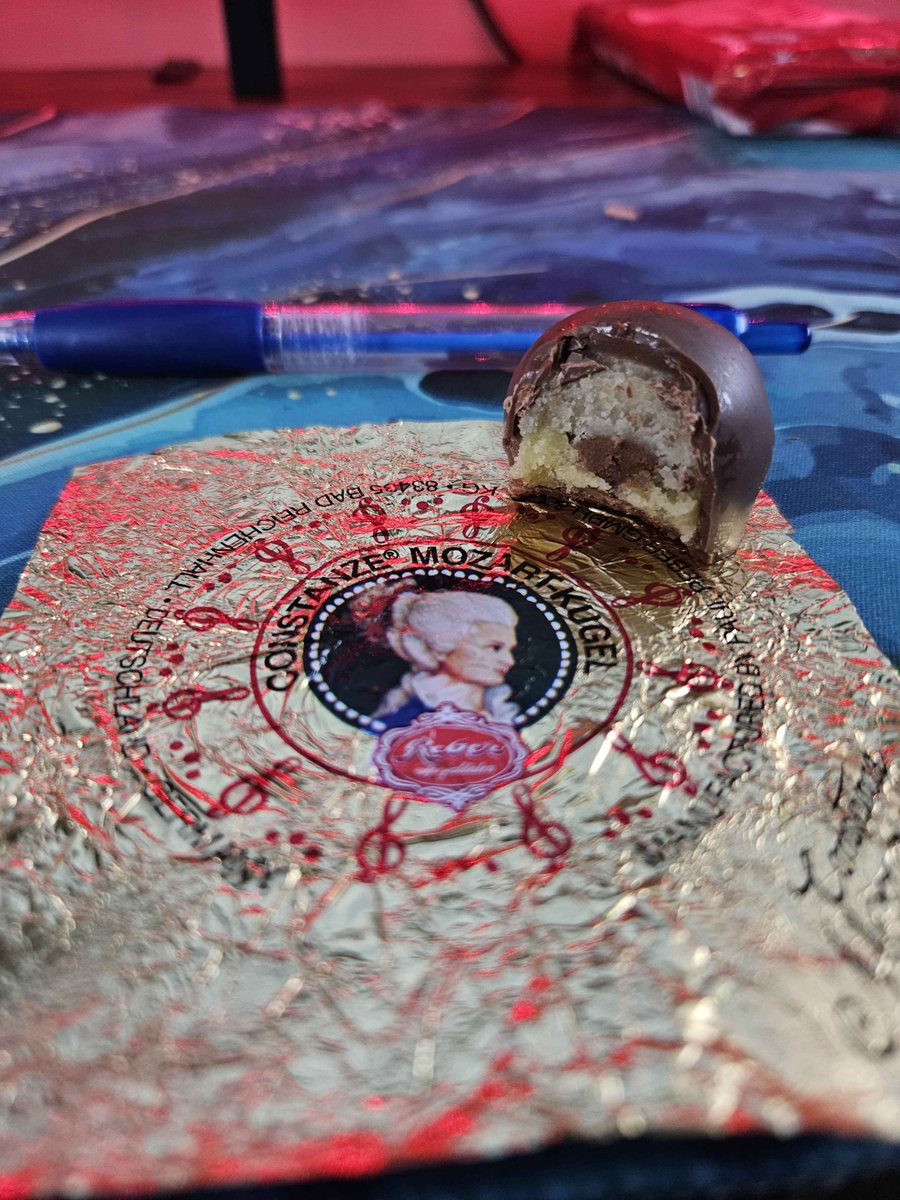 World's BEST SUB Berymuch tweet media