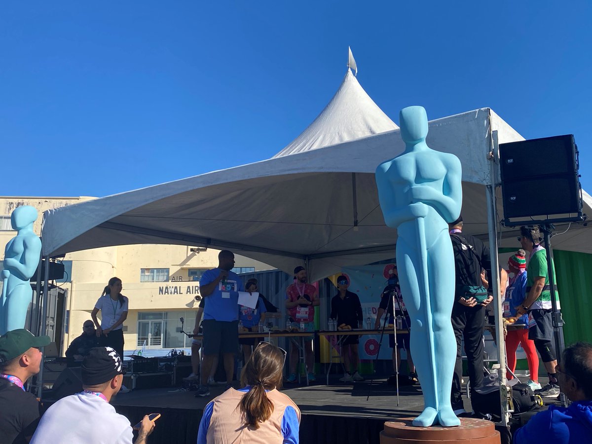PortofOakland's tweet photo. The Donut Fun Run took place on Saturday in Alameda. @PortofOakland employees and family/friends were out at the race in support of the @CityofAlameda and the Alameda Boys &amp; Girls Club. #donutfunrun #portofoakland #Alameda #AlamedaBoysandGirlsClub https://t.co/zP0F1tqhMy