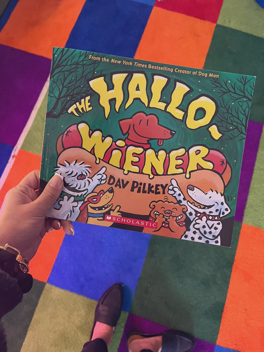 Mrs. Undercuffler tweet media