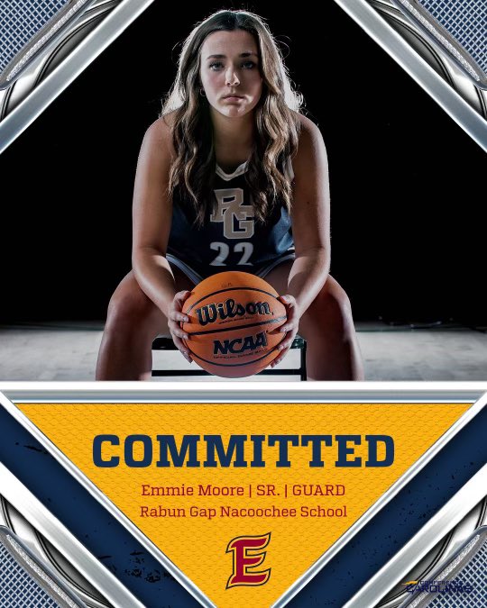 emmie moore tweet media