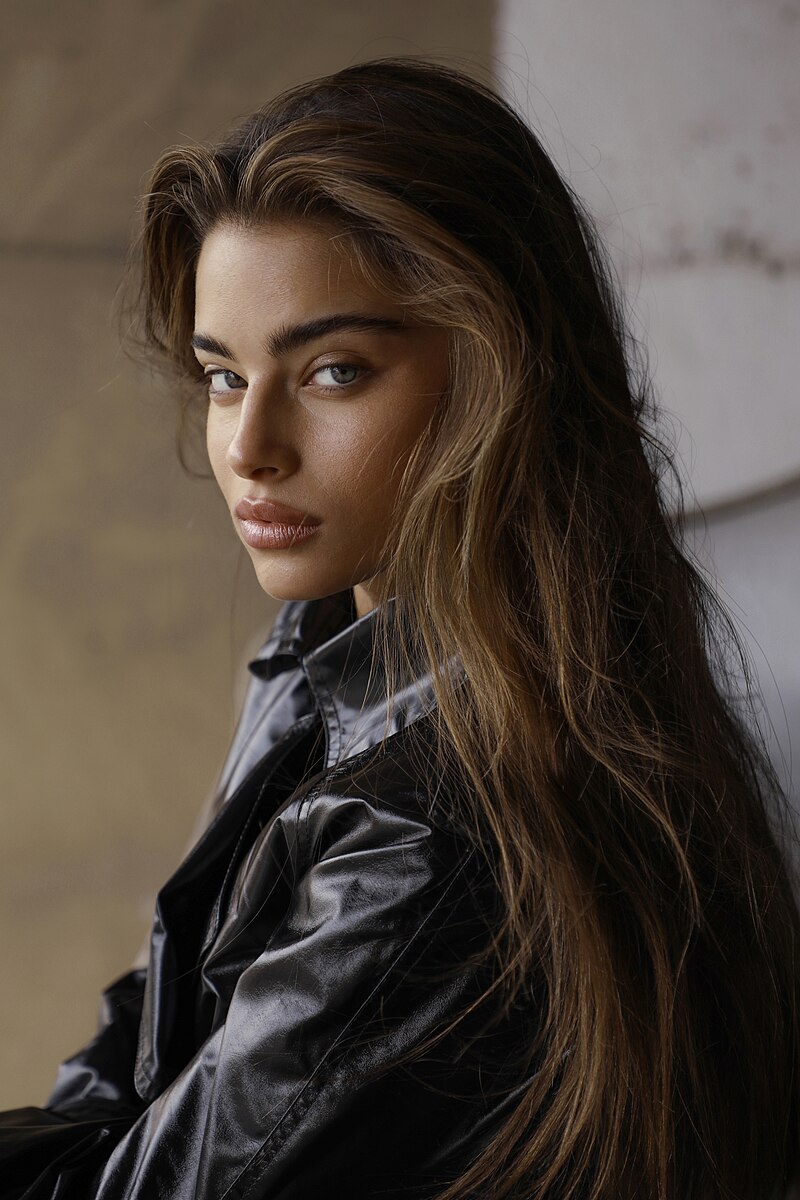 <a href="/BulldozerMaddox/">Maddox.</a> NYC girl, coming from a prestigious family.. <a href="/RayOfHopeMWE/">Raya Hope Inella</a> is your typical spoiled brat, right?

Wrong. Fierce and determined, Raya is a woman on a mission. And with her martial arts background, she's definitely going to be one to watch.