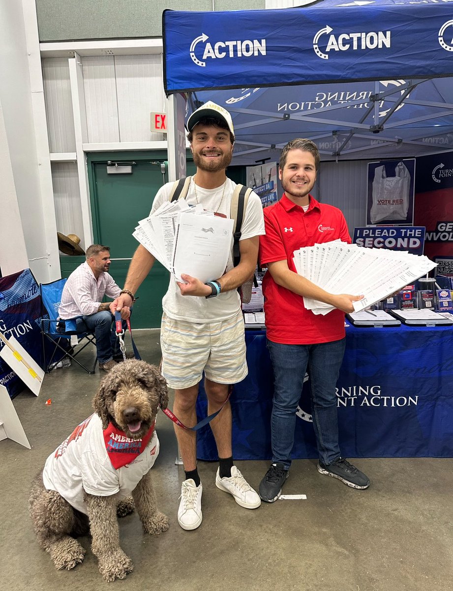 NFormicaGOP's tweet image. HUGE ACHIEVEMENT! ‼️
My name in Noah Formica. I am a GEN Z Republican from Pittsburgh, Pennsylvania.
I have officially registered 3️⃣0️⃣0️⃣0️⃣ VOTERS since the start of 2024! 🔴
My initial goal was to register 1️⃣0️⃣0️⃣0️⃣ voters, but I TRIPLED it!
@TPAction_ is working OVERTIME to…