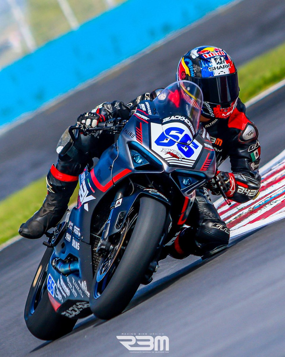 Racing Bike México tweet media