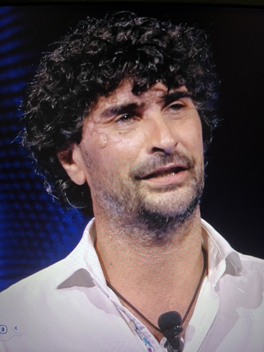 Lemon____G's tweet image. #grandefratello 

LO SPUTTANAMENTO SUPREMO
Olio su tela, 2024