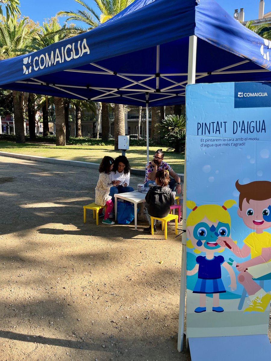 Comaigua (@comaigua) on Twitter photo Ahir vam participar amb el taller de pinta't d'#aigua 🎨💧en el vermut solidari al Parc del Pescador de #Cambrils organitzat per l'associació ANTIAN, per finançar la recerca per a la mutació del gen ADSL.
<a href="/ajcambrils/">Ajuntament Cambrils</a> <a href="/queraltguix/">queralt guix palacin</a> Ahir vam participar amb el taller de pinta't d'#aigua 🎨💧en el vermut solidari al Parc del Pescador de #Cambrils organitzat per l'associació ANTIAN, per finançar la recerca per a la mutació del gen ADSL.
<a href="/ajcambrils/">Ajuntament Cambrils</a> <a href="/queraltguix/">queralt guix palacin</a>