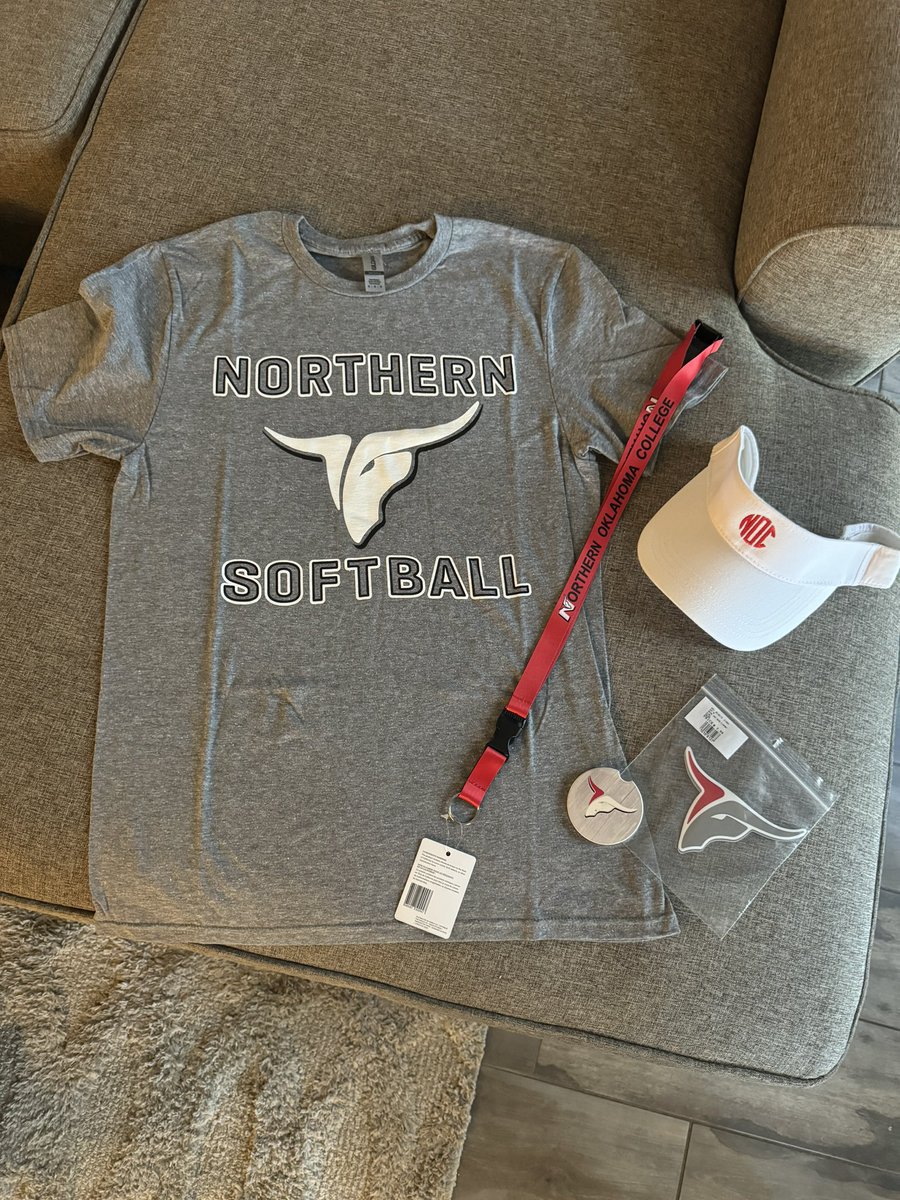 Braxten Newton (@braxten_newton) on Twitter photo Thank you <a href="/rayjeff97/">Jeff Ray</a> for the goodies!!! so excited for this new chapter!! Go Mavs!! ❤️🤍 <a href="/NOCTonkSB/">NOC Tonk Softball</a> <a href="/noctonkmavsath/">NOC Tonkawa Mavs Athletics</a> <a href="/CoachChrismavs/">Chris Townsend</a> <a href="/Piedmont_Iron/">Piedmont Strength & Conditioning</a> <a href="/cat_softball/">Piedmont HS Softball</a> <a href="/PiedmontAth/">Piedmont Athletics & Activities</a> Thank you <a href="/rayjeff97/">Jeff Ray</a> for the goodies!!! so excited for this new chapter!! Go Mavs!! ❤️🤍 <a href="/NOCTonkSB/">NOC Tonk Softball</a> <a href="/noctonkmavsath/">NOC Tonkawa Mavs Athletics</a> <a href="/CoachChrismavs/">Chris Townsend</a> <a href="/Piedmont_Iron/">Piedmont Strength & Conditioning</a> <a href="/cat_softball/">Piedmont HS Softball</a> <a href="/PiedmontAth/">Piedmont Athletics & Activities</a>