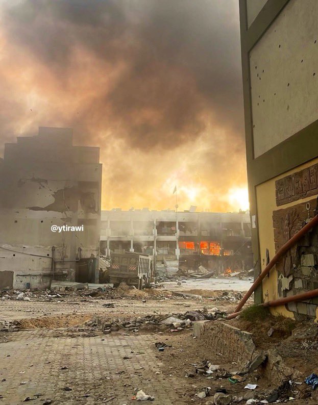 Israelis set fire to the Aleppo, Kuwait &amp; Hamad schools in Jabalia: three schools serving as UN shelters have been set ablaze in the last 24 hours