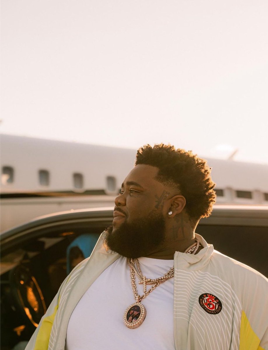 SaycheeseDGTL's tweet photo. Rod Wave out streamed everyone with over 170 million streams to his album “Last Lap” 🤯😳 https://t.co/e6jI37AN9B
