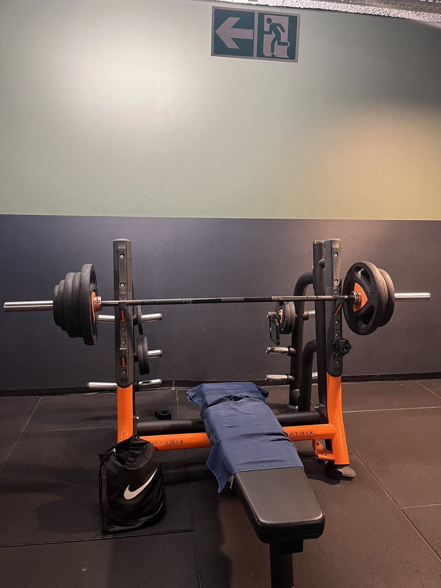 105 kg ce soir ! Merci <a href="/MaxCoachsportif/">max.coachsportif</a> pour ton accompagnement sans faille et ta patience. On n’a commencé à 45 kg il y a 21 mois. Je ne serais jamais arrivé à cette progression et ce changement physique sans toi.