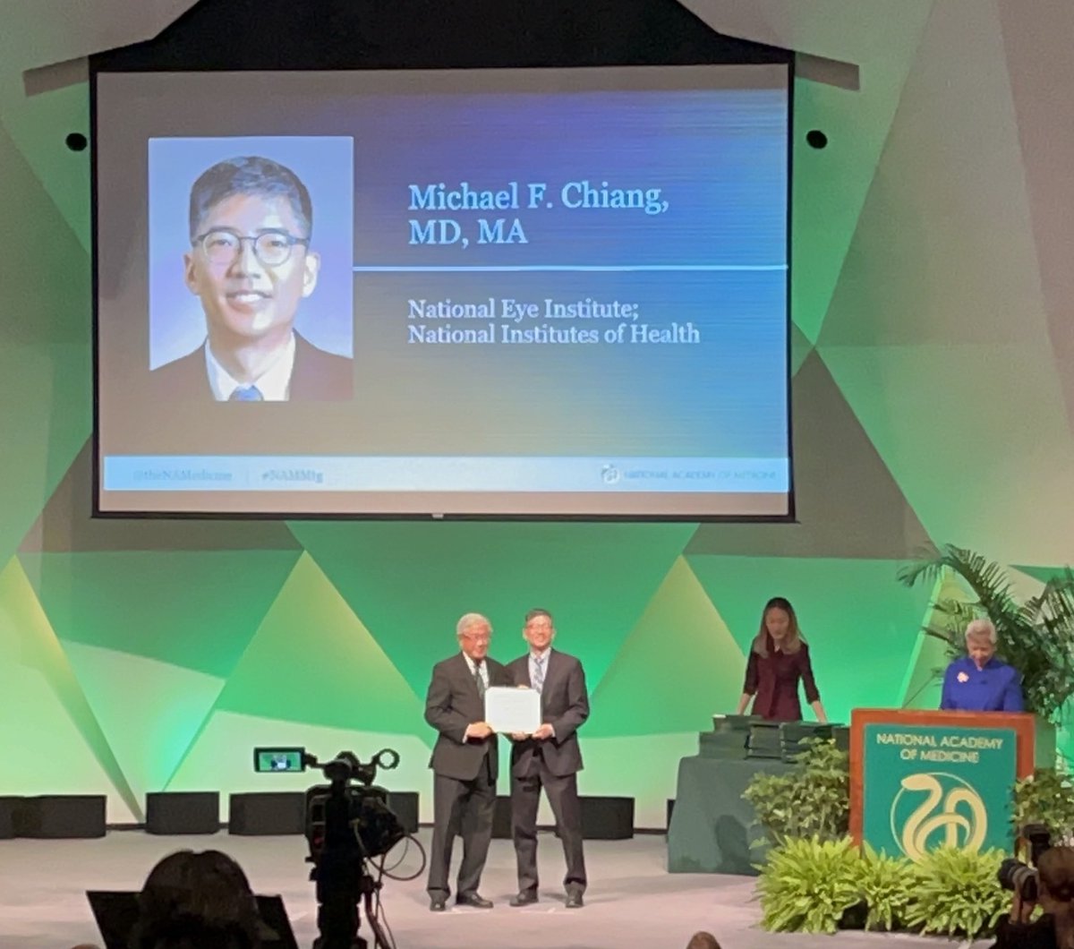 Michael F. Chiang, MD tweet media