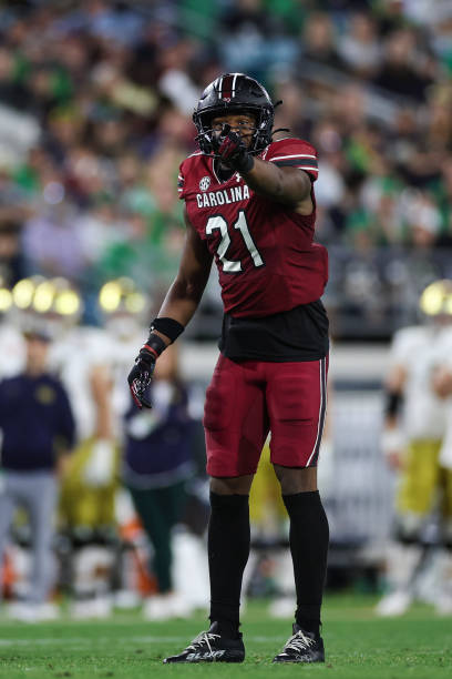 SECpix (@volspix) on Twitter photo According to <a href="/PFF_College/">PFF College</a>, South Carolina's defense has the following :
#1 Safety - N. Emmanwori (90.6 COV)
#2 LB - D. Knight (92.3 PRSH) (83.3 DEF)
#7 Corner - O. Fortune (87.1 COV)
#7 Edge - D. Stewart (88.4 PRSH)
#10 Edge - K. Kennard (87.2 PRSH)
#15 DT - T.J. Sanders According to <a href="/PFF_College/">PFF College</a>, South Carolina's defense has the following :
#1 Safety - N. Emmanwori (90.6 COV)
#2 LB - D. Knight (92.3 PRSH) (83.3 DEF)
#7 Corner - O. Fortune (87.1 COV)
#7 Edge - D. Stewart (88.4 PRSH)
#10 Edge - K. Kennard (87.2 PRSH)
#15 DT - T.J. Sanders
