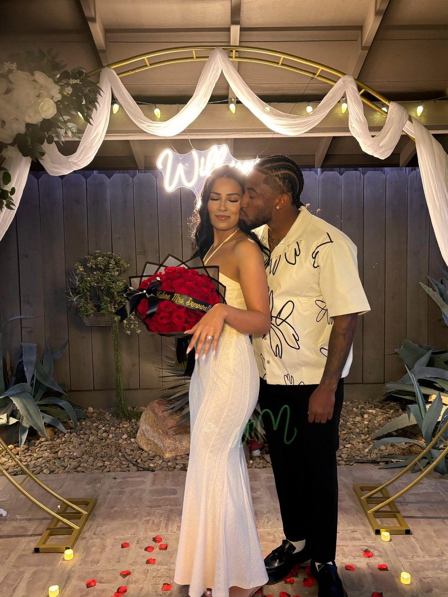 RS_Corey's tweet photo. We’re officially engaged 💍 🫶🏾 https://t.co/x0WshwSMFQ
