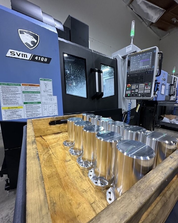 EllisonTech's tweet image. Our customer Billet Craft Designs has a new SVM 4100 in their shop! High-quality parts, delivered on time, every time. That&apos;s the power of this machine. #EllisonTech #MakeMore #MachineGreatness #GoDN #DNhouse #machinistlife #instamachinist