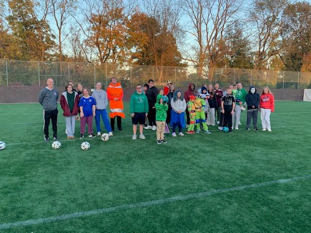 FCBrandywine's tweet photo. We had another GREAT TOPSoccer season! We had about 20 athletes each week, and about as many buddies each week – all from the GVHS. At our last session, we welcomed participants to wear their Halloween costumes. ⚽ 🎃 👊 https://t.co/Qr8Jk47142