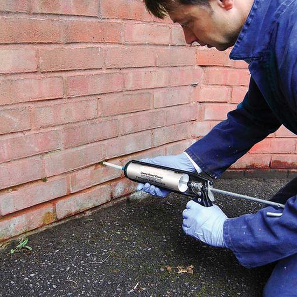 trustedlocaluk's tweet image. Fix your damp issues NOW! before winter sets in and the damage is irreversible. Call today for a FREE damp survey northwestdampproofing.co.uk/book-a-free-da…  #DampProblems #HomeMaintenance  #DampProofing #WinterReady #MoldPrevention  #FreeDampSurvey