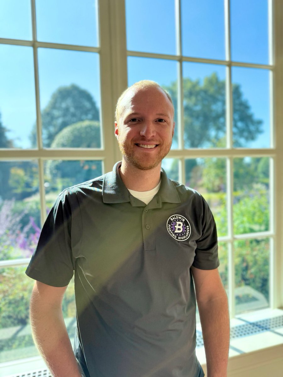 Mr. Schugg tweet media