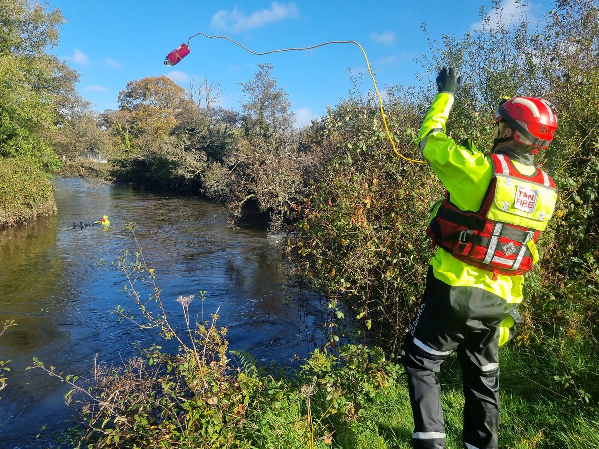 Hyfforddiant-Training
Today crews from Haverfordwest Fire Station and Milford Haven Fire Station teamed up carry out water rescue training, covering  water rescue skills such as swimming techniques, reach and throw rescues and in water rescue sled techniques.
#MoreThanJustFires
