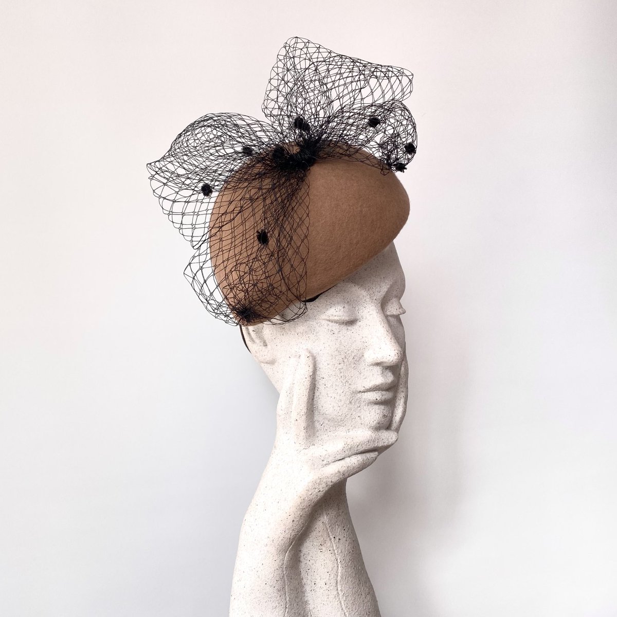 FoxSheltonBrent's tweet photo. Celebrate our love for felt. Discover the versatile & elegant teardrop-shaped designs,each handcrafted & unique.Explore more & get 10% off when you sign up! 👇👇
🛍️ https://t.co/1t0JlRtdAu
#FeltHat #Felt #Handmade #Felting ##fabric #hat #HatShop #hats #fotf #CheltenhamFestival https://t.co/WYu04Baxod