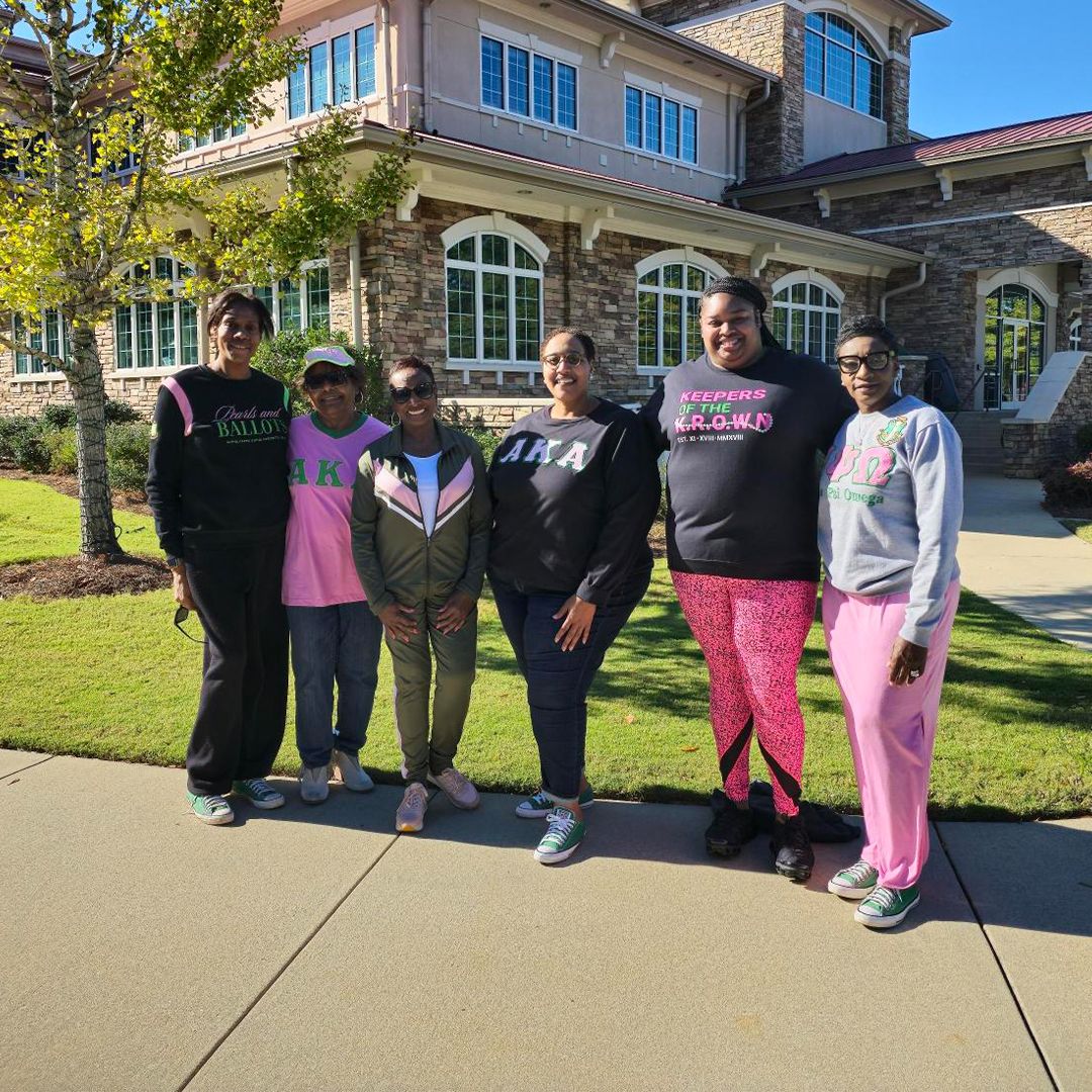 banksouth's tweet photo. Over 150 individuals stopped by to shred documents during Shred Day! Thank you to the Lindsay Group for handling the shredding process and to the members of Iota Psi Omega Chapter of Alpha Kappa Alpha Sorority for all their help. We'll see you in the Spring!
#BankSouth #ShredDay https://t.co/zpk6AIRoU8