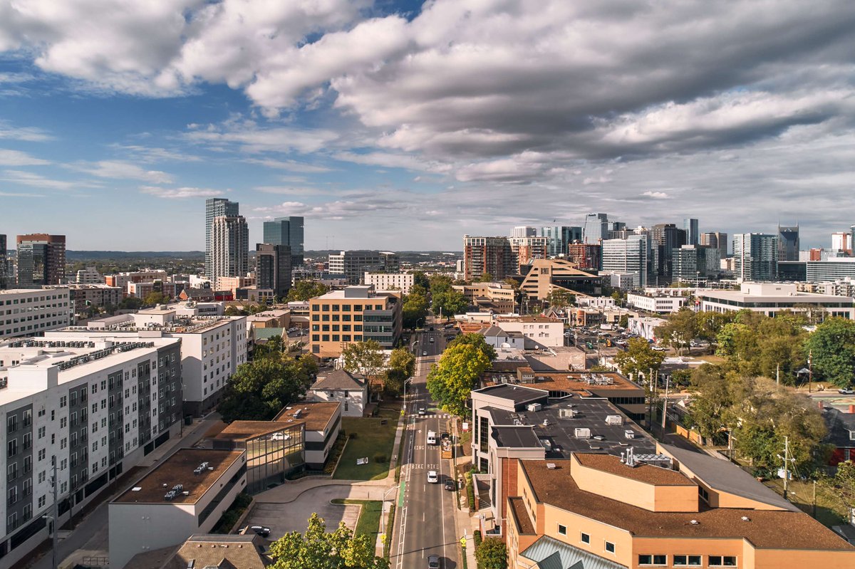 Fall in love with Nashville all over again.  From the twinkling lights of Broadway to the cozy corners of our carefully curated properties, we handle the details so you can focus on making memories.

#BeckonHomes #Nashville #NashvilleAirbnb #MusicCity