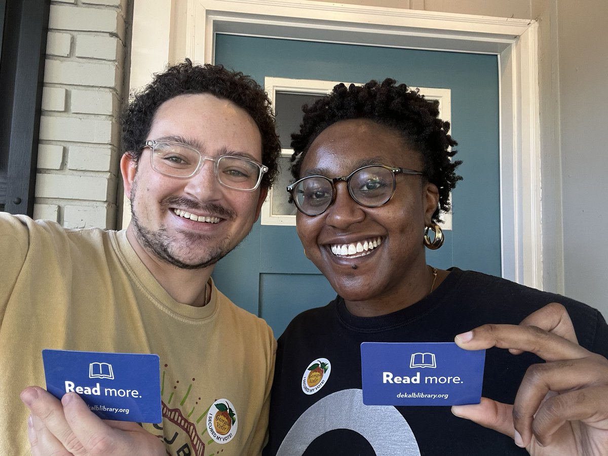 In this house, we vote and we support our public libraries!!! 😤

<a href="/EEdoga_IO/">Emma Edoga</a> and I voted at our local library and also got updated library cards. 🗳️ 📚 

#Election2024