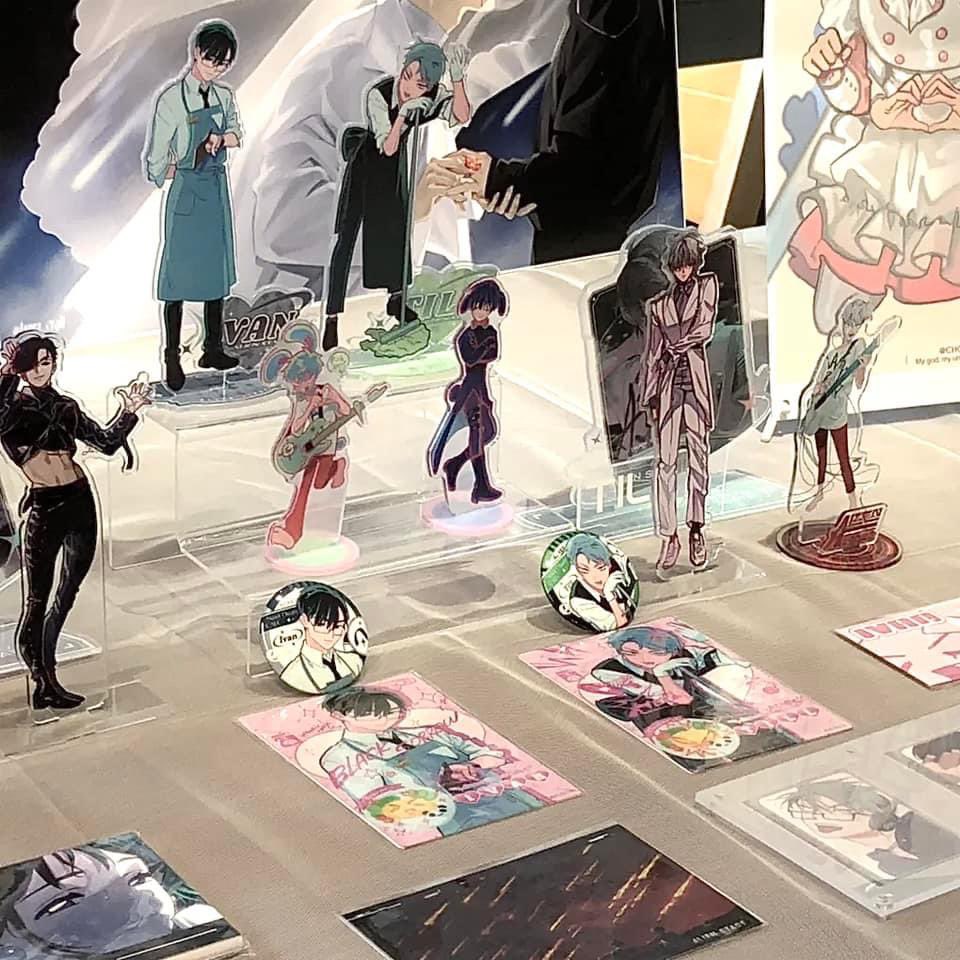 _lapaix5813's tweet photo. MY GOD, MY UNIVERSE - FREE GIFT EVENT FOR IVANTILL in HCM, Vietnam (a thread)

Hosted by: @NhatVy930812 

Thank you for coming and enjoying this moment with us 🫶🏼 Special thanks to all the amazing artists who allowed us to use their artwork at the event 😭💖 https://t.co/d9HDeaMQid