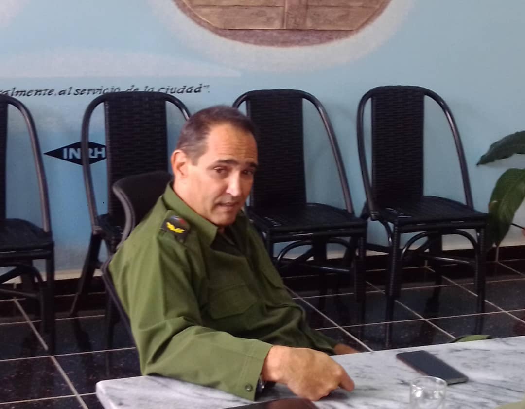 📢💧| El Primer Secretario del Comité Provincial del Partido <a href="/IzquierdoAlons1/">Livan Izquierdo Alonso</a> y la Gobernadora <a href="/YanetHzP/">Yanet Hernández Pérez</a>, junto al Delegado de Recursos Hidráulicos, fueron informados por <a href="/AguasdeLaHabana/">Aguas de La Habana</a> sobre la situación actual de la recuperación del abasto de agua en la ciudad.