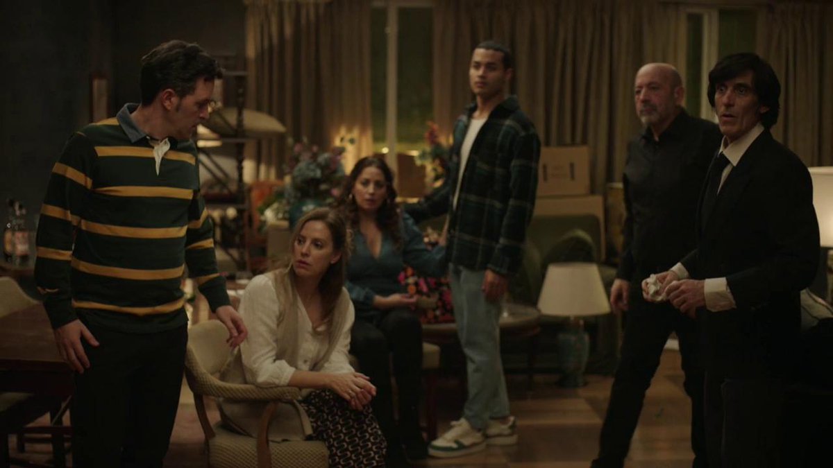 Palomitas y pañuelos preparados porque esta noche los vamos a necesitar 😭

🛤️ Arrancamos #EntrevíasFinal en <a href="/telecincoes/">Telecinco</a> 🔵 mdia.st/directo5