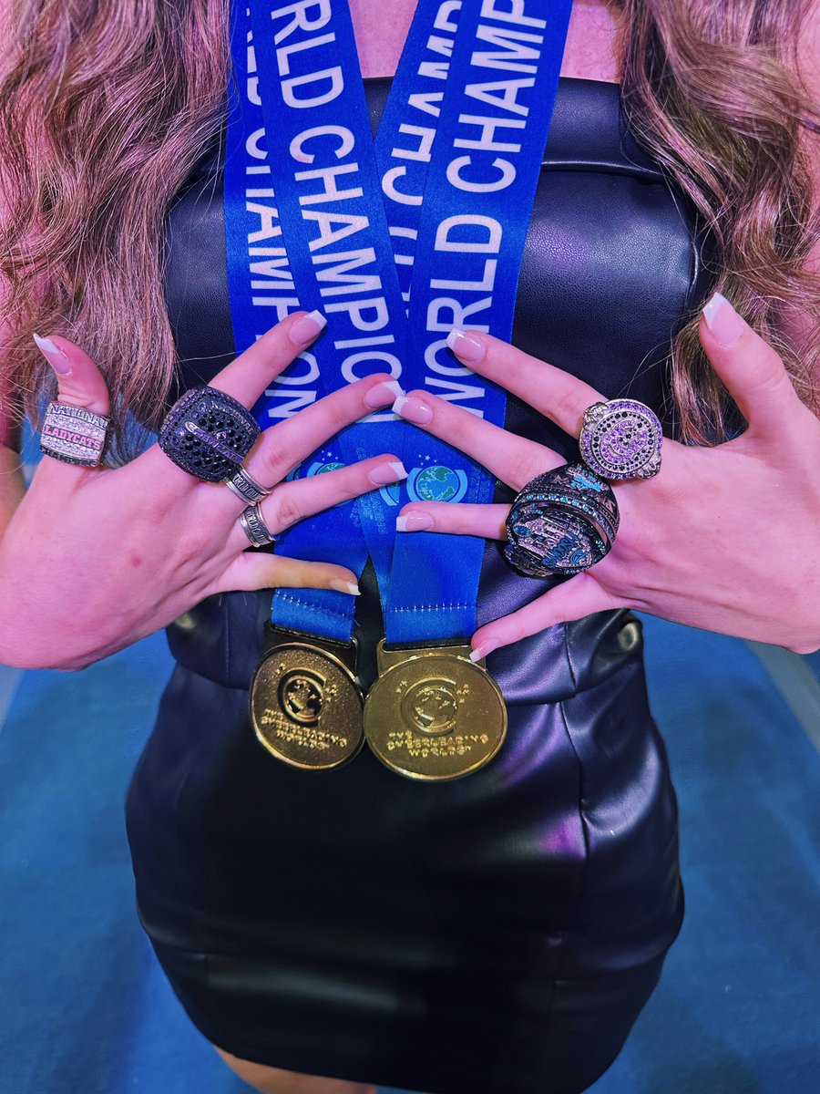 some new additions💍🖤