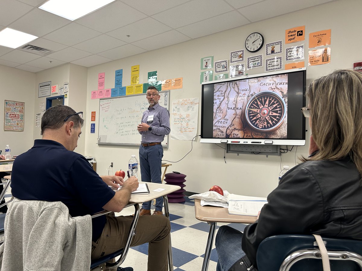 organizedbinder's tweet photo. This was a huge honor!
This past weekend I was invited to speak at the ResearchED event in Delaware.
I found my tribe.
I have never left a conference so inspired.
Thank you ResearchED community for the invitation.
Big shout to host @S_Oberle!
#rEDDE @researchED_US https://t.co/Cmoknik0W2
