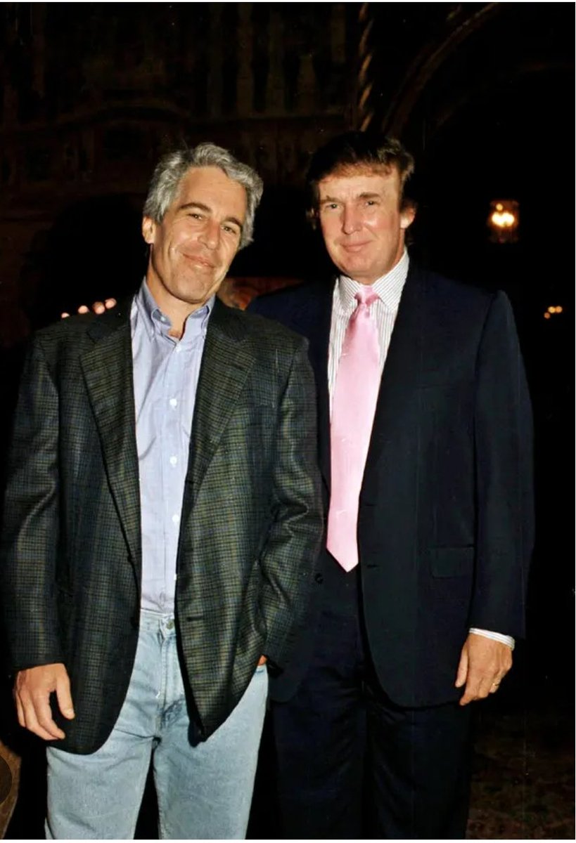 MLynch85's tweet photo. @DonaldTNewsX @nypost https://t.co/id9nI5plLn