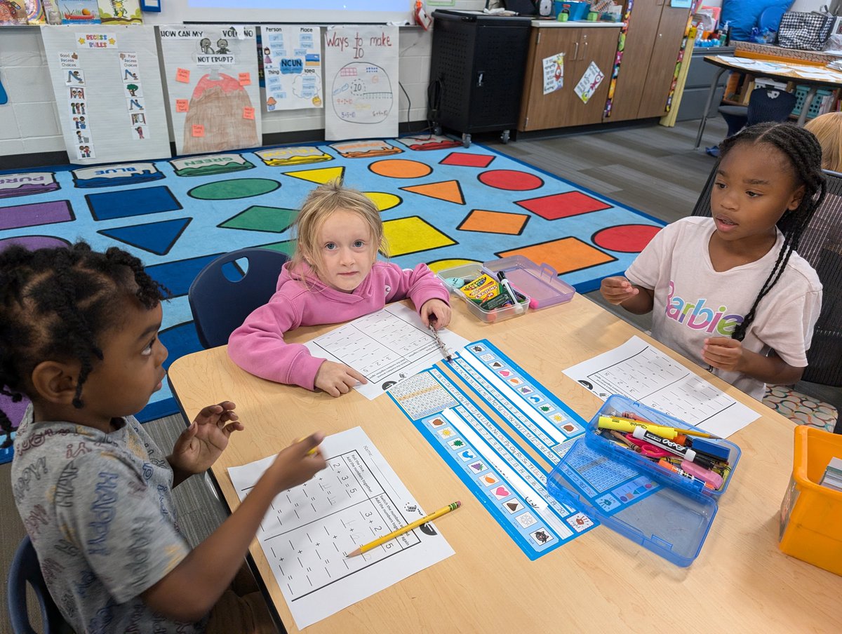 PREPRIDE's tweet image. Student in Room 207 have been busy with adding!. Students had fun rolling the dice to make facts and then finding the commutative property!