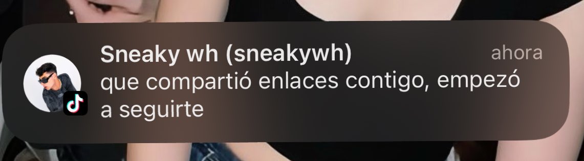 Lo de que hoy haya conocido a Soul (el cámara de Nil Ojeda, del Scrapworld y demás) y encima Sneaky me haya seguido en tik tok (no lo uso) qué cojones ha sido?