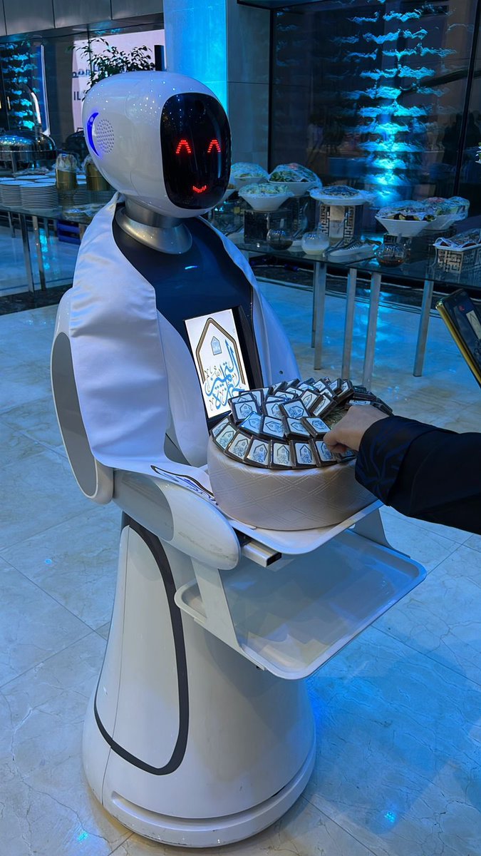 It was an honor to be part of the Excellence Award Ceremony, which provided me the opportunity to connect with influential figures and gain valuable experiences and important insights. Congratulations to everyone!🤍