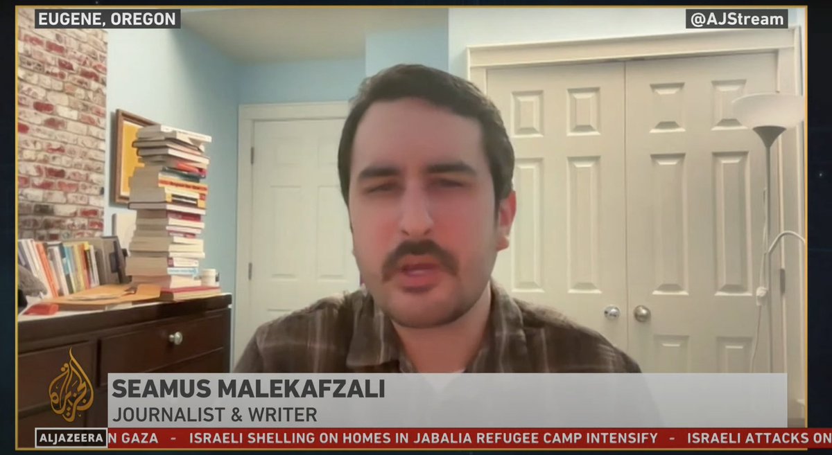 Seamus_Malek's tweet photo. Cannot believe they're talking to this moron. https://t.co/TkeKv2xMzZ