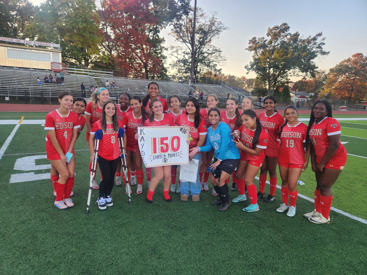 EHSEagleSoccer's tweet photo. Got the W and got to celebrate Kayden's 150th career point/20th goal on the season ❤️💛

Shout out to Sam for her 1st Varsity hat trick!!  🦅 

Next up, Perth Amboy Wednesday HOME 👊#EaglePride @EHSSouthside https://t.co/1mj71VTk18
