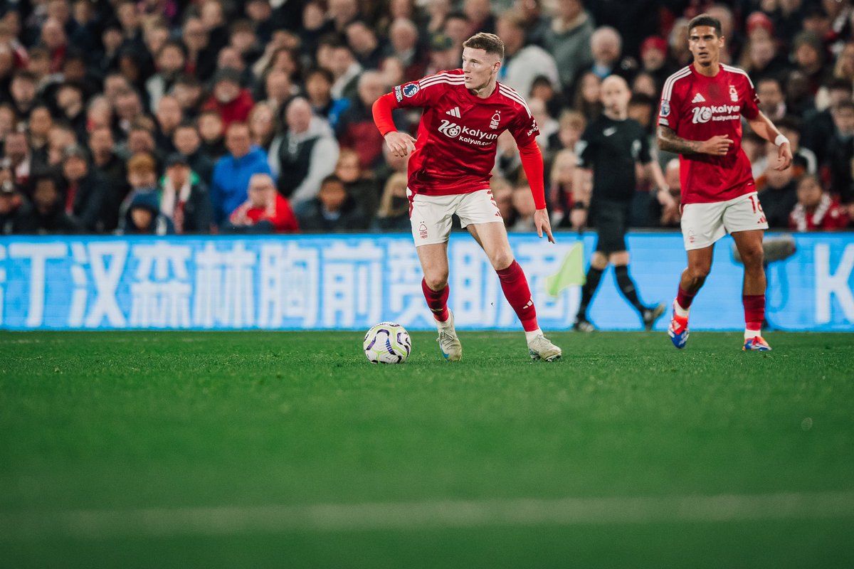 +3 under the lights ❤️🌳 <a href="/NFFC/">Nottingham Forest</a>